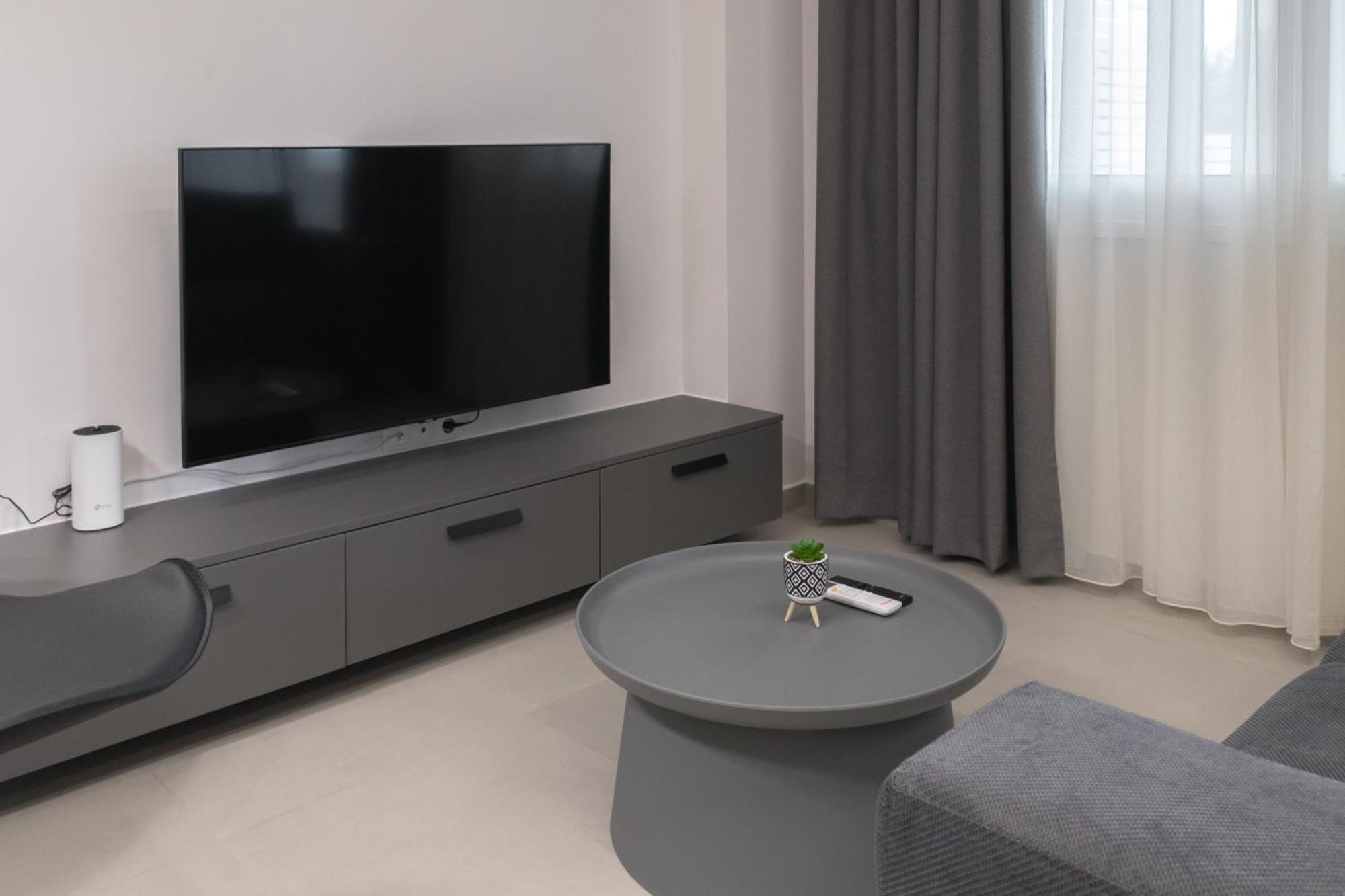 Harmony Luxury Apartment เอียราเปตรา ภายนอก รูปภาพ
